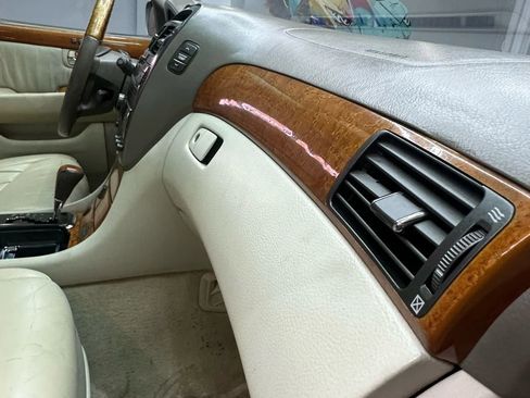 Used 2002 Lexus LS 430 image 25