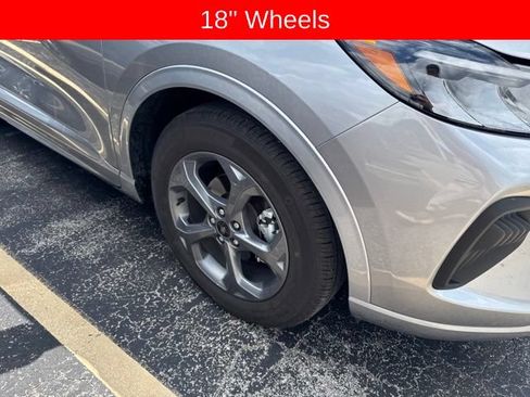 Used 2024 Ford Escape ST-Line w/ Tech Pack #1 FWD image 6