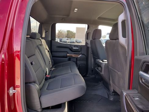 Used 2021 Chevrolet Silverado 1500 LT Trail Boss image 10