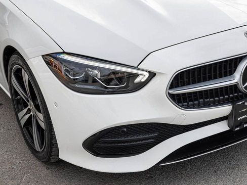 Used 2025 Mercedes-Benz C 300 4MATIC Sedan image 33