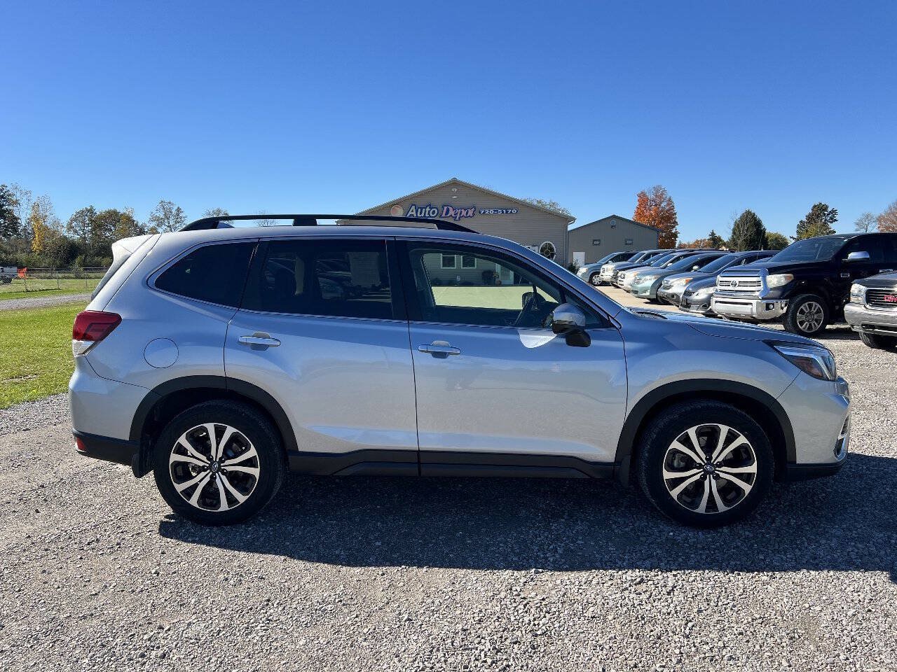 Used 2019 Subaru Forester Limited AWD/4WD image 1
