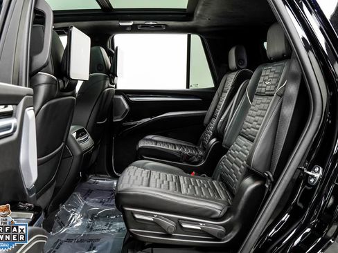 Used 2025 Cadillac Escalade V w/ LPO, Floor Liner Package AWD/4WD image 18