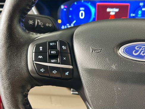 Used 2020 Ford Escape Titanium w/ Titanium Premium Package 2.0 image 18