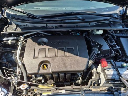 Certified 2019 Toyota Corolla SE FWD image 22