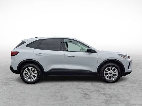 Used 2025 Ford Escape Active AWD/4WD image 7