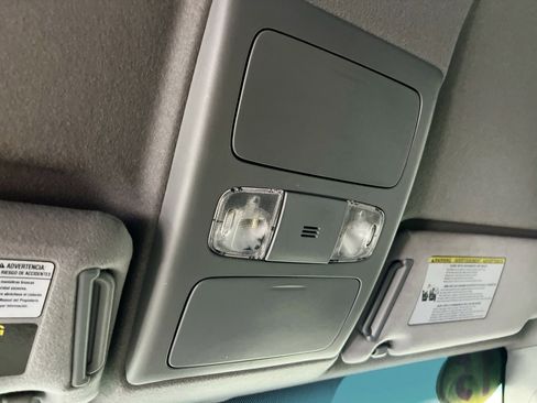 Used 2015 Toyota Tacoma PreRunner w/ SR5 Package image 22