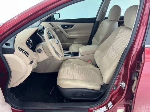 Used 2016 Nissan Altima 2.5 S w/ Power Driver Seat Package FWD image 18