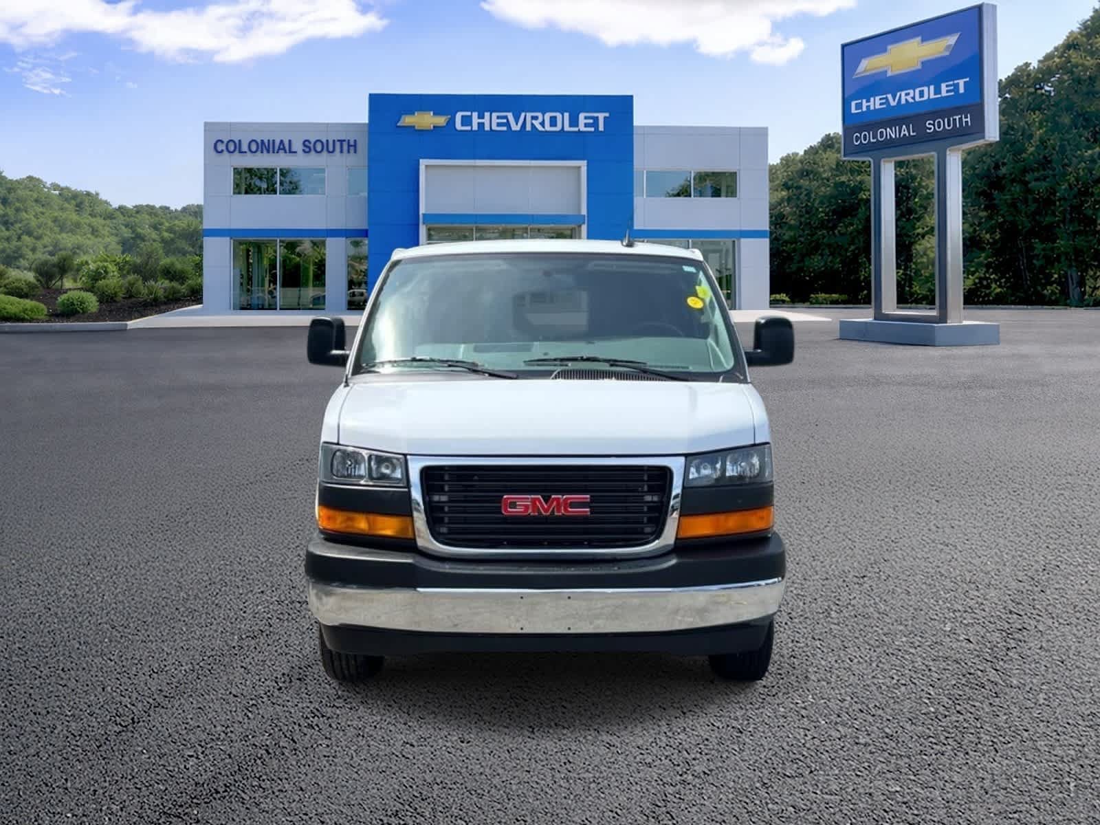 Certified 2025 GMC Savana 2500 w/ Driver Convenience Package RWD image 9