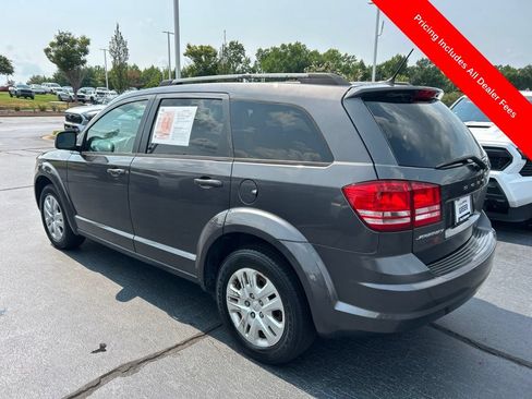 Used 2017 Dodge Journey SE w/ Flexible Seating Group FWD image 15