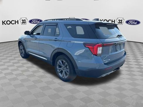 Used 2025 Ford Explorer Active w/ Active Comfort Package AWD/4WD image 6