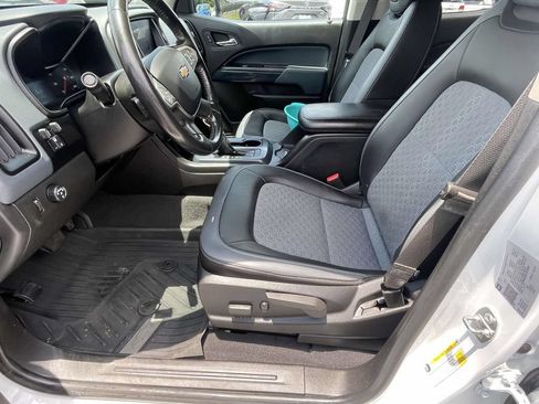 Used 2022 Chevrolet Colorado Z71 RWD image 17