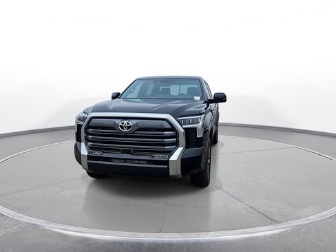 New 2026 Toyota Tundra Limited AWD/4WD image 3