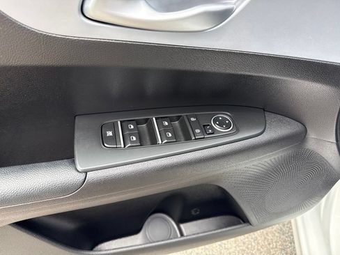 Used 2023 Kia Forte Sedan FWD image 17
