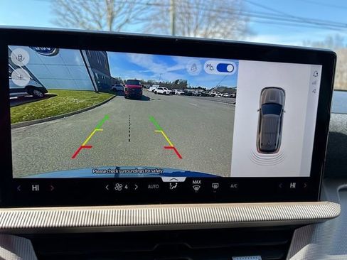 New 2026 Ford Explorer Active image 28