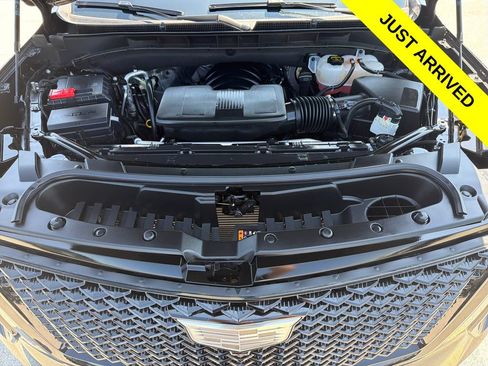 Used 2025 Cadillac Escalade Sport w/ LPO, ONYX Package AWD/4WD image 34