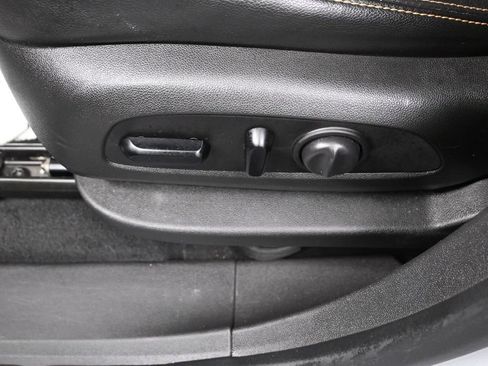 Used 2021 GMC Terrain SLT AWD/4WD image 12