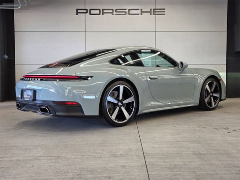 Certified 2025 Porsche 911 Carrera image 6