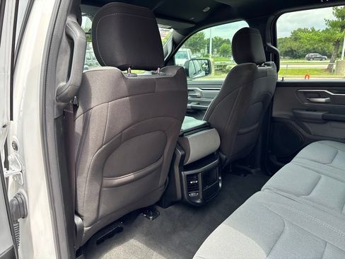 Used 2023 RAM 1500 Big Horn AWD/4WD image 40