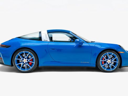 Used 2026 Porsche 911 Targa 4 GTS AWD/4WD image 13