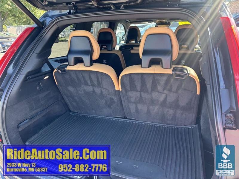 Used 2017 Volvo XC90 T6 Momentum w/ Vision Package AWD/4WD image 34