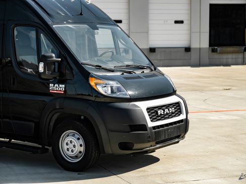 Used 2020 RAM ProMaster 2500 image 21