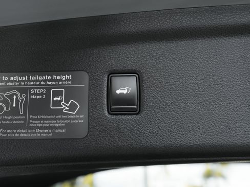 Used 2022 INFINITI QX50 Sensory image 41