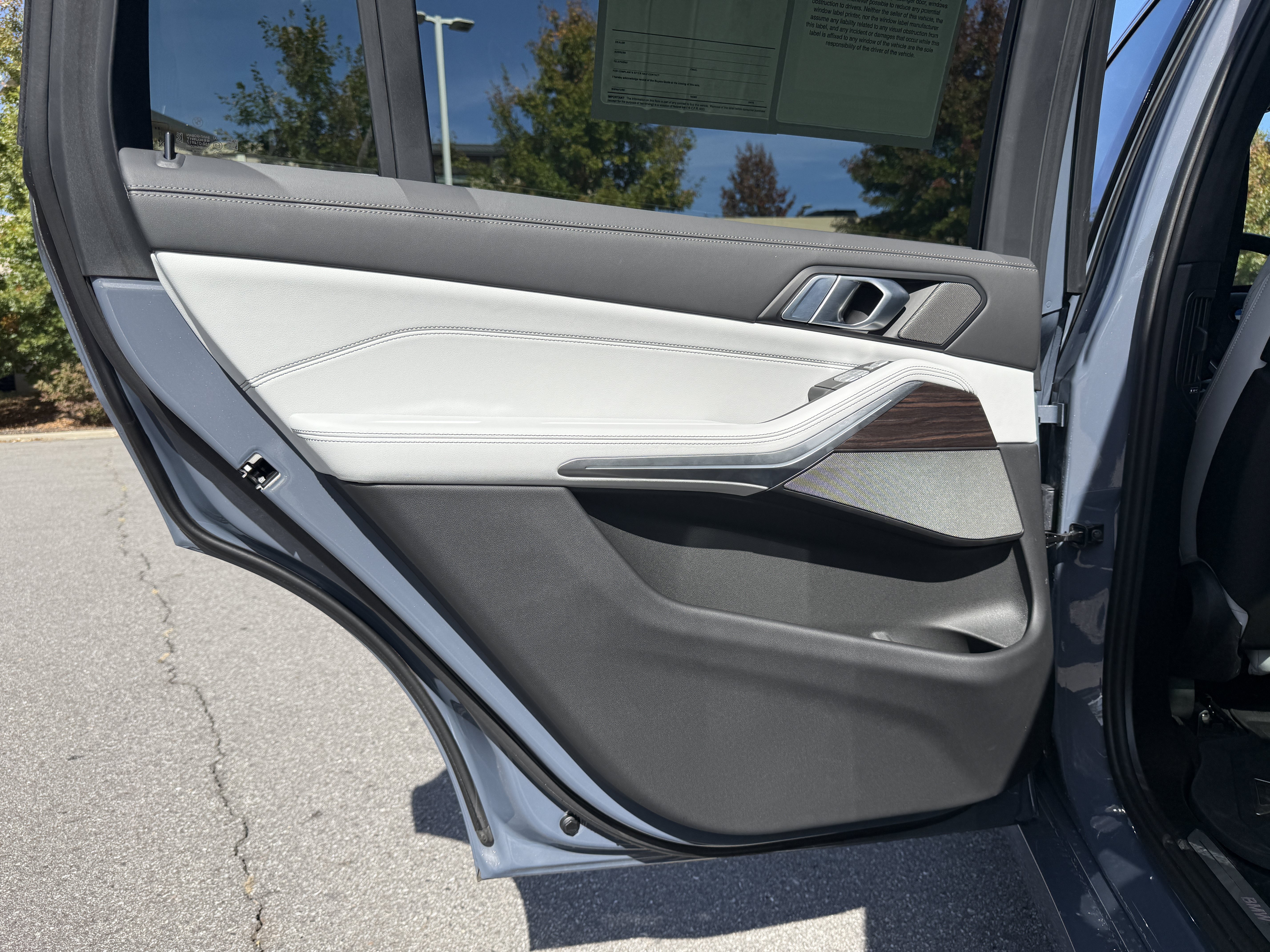 Used 2026 BMW X7 xDrive40i AWD/4WD image 21