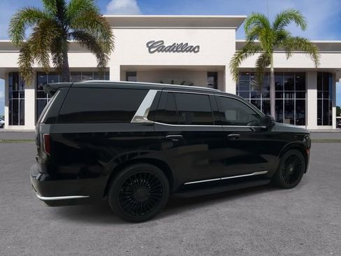 Used 2023 Cadillac Escalade Luxury image 15