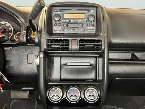 Used 2003 Honda CR-V LX image 15