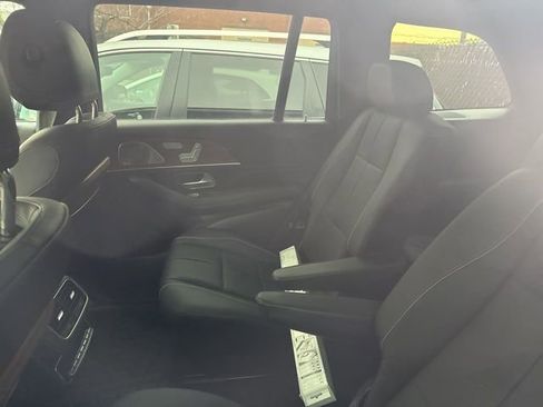Used 2024 Mercedes-Benz GLS 580 GLS 580 image 7