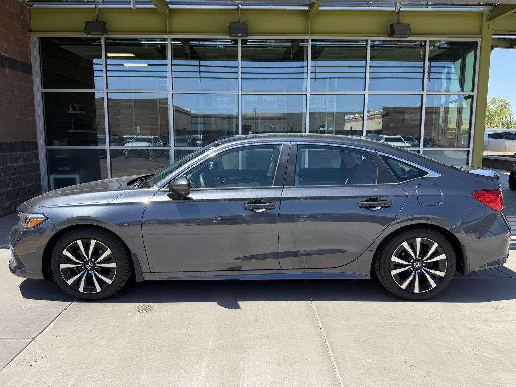 Used 2024 Honda Civic EX image 7