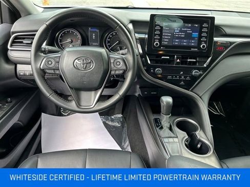 Used 2023 Toyota Camry SE FWD image 2