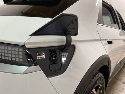 Used 2023 Hyundai Ioniq 5 SEL image 89