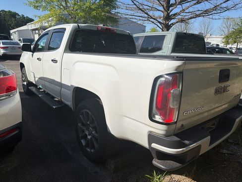 Used 2017 GMC Canyon Denali AWD/4WD image 2