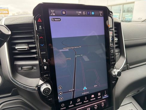 New 2026 RAM 2500 Laramie AWD/4WD image 20