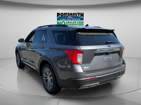 Used 2022 Ford Explorer XLT w/ Equipment Group 202A AWD/4WD image 26