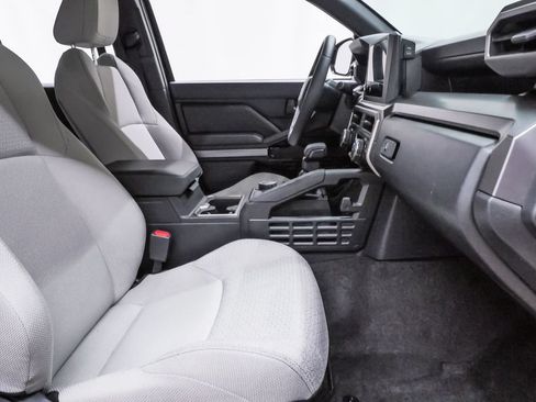 Used 2025 Toyota 4Runner SR5 RWD image 14