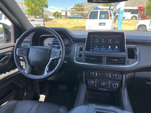 Used 2024 Chevrolet Tahoe RST w/ Luxury Package AWD/4WD image 22