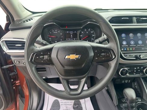 Used 2021 Chevrolet TrailBlazer LT w/ Convenience Package AWD/4WD image 13