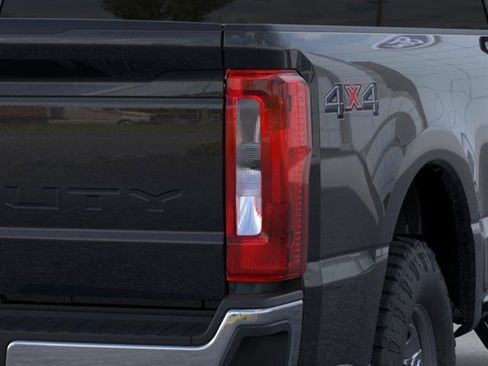 New 2026 Ford F350 XL AWD/4WD image 43
