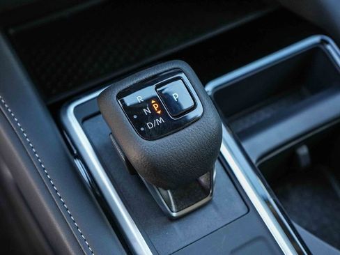 New 2026 Nissan Pathfinder SV image 21