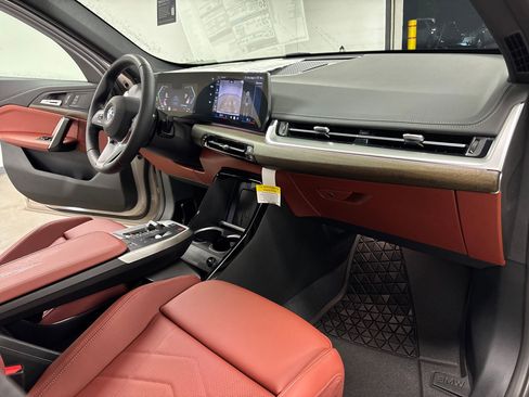 Used 2026 BMW X1 xDrive28i w/ Convenience Package image 38