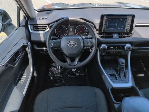Certified 2022 Toyota RAV4 LE FWD image 16