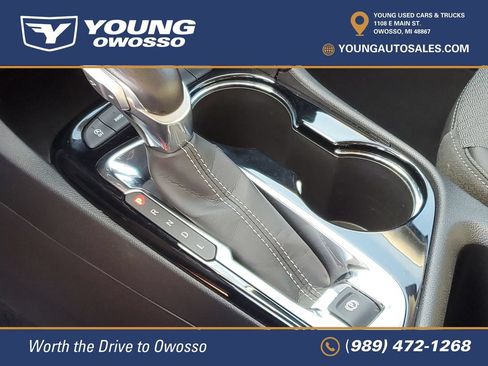 Used 2024 Buick Encore GX Preferred AWD/4WD image 17