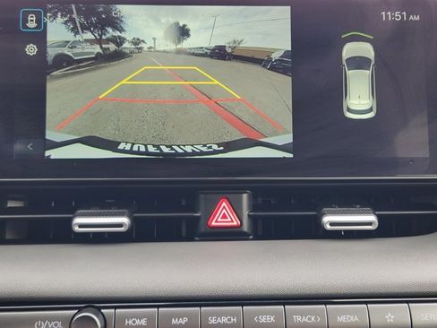 Certified 2025 Hyundai Ioniq 5 SEL image 17