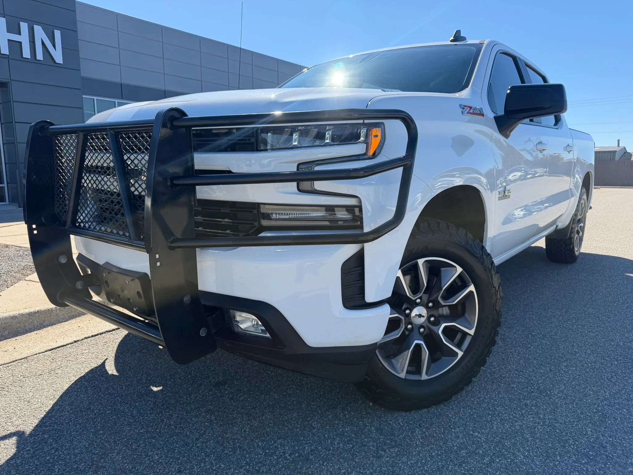 Used 2021 Chevrolet Silverado 1500 RST AWD/4WD image 1