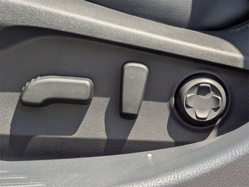 New 2025 Subaru Outback Limited image 23