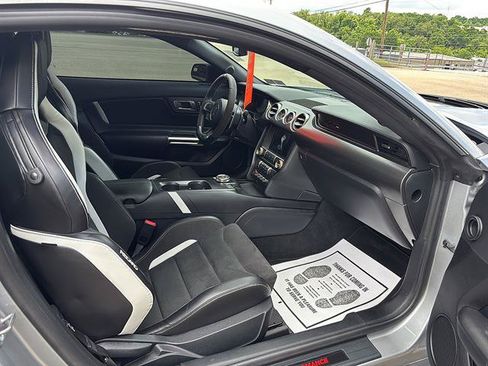 Used 2022 Ford Mustang Shelby GT500 RWD image 19