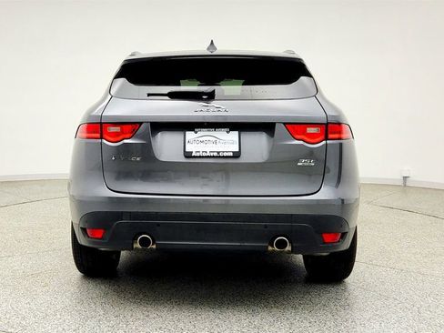 Used 2017 Jaguar F-PACE Prestige AWD/4WD image 6