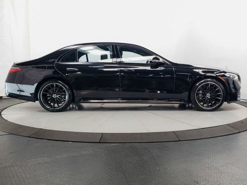 Used 2023 Mercedes-Benz S 580 4MATIC Sedan w/ AMG Line image 37